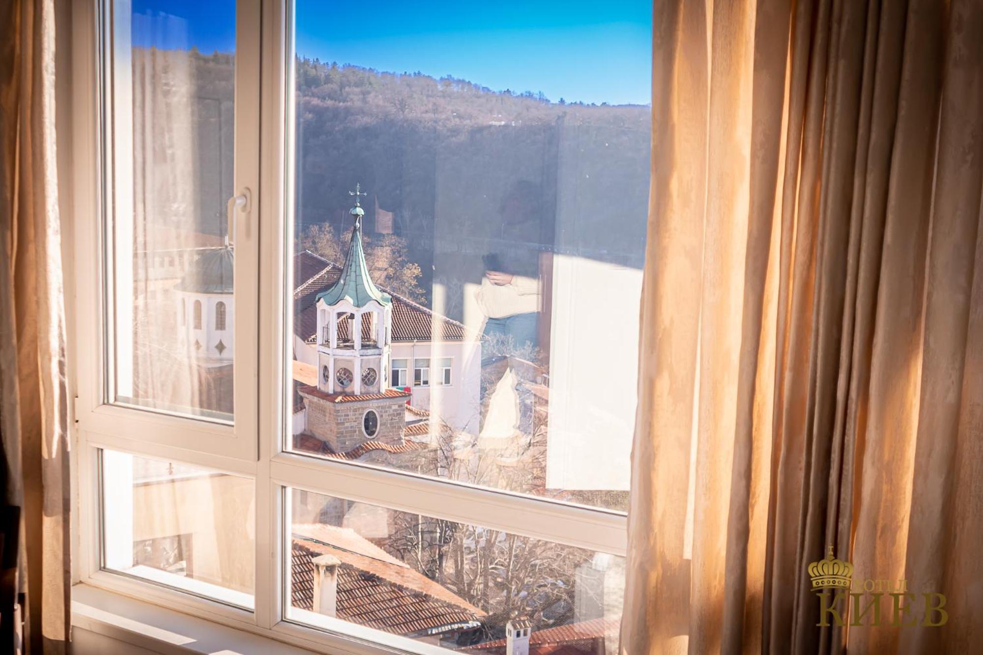 Hotel Kiev Veliko Tarnovo Exterior photo