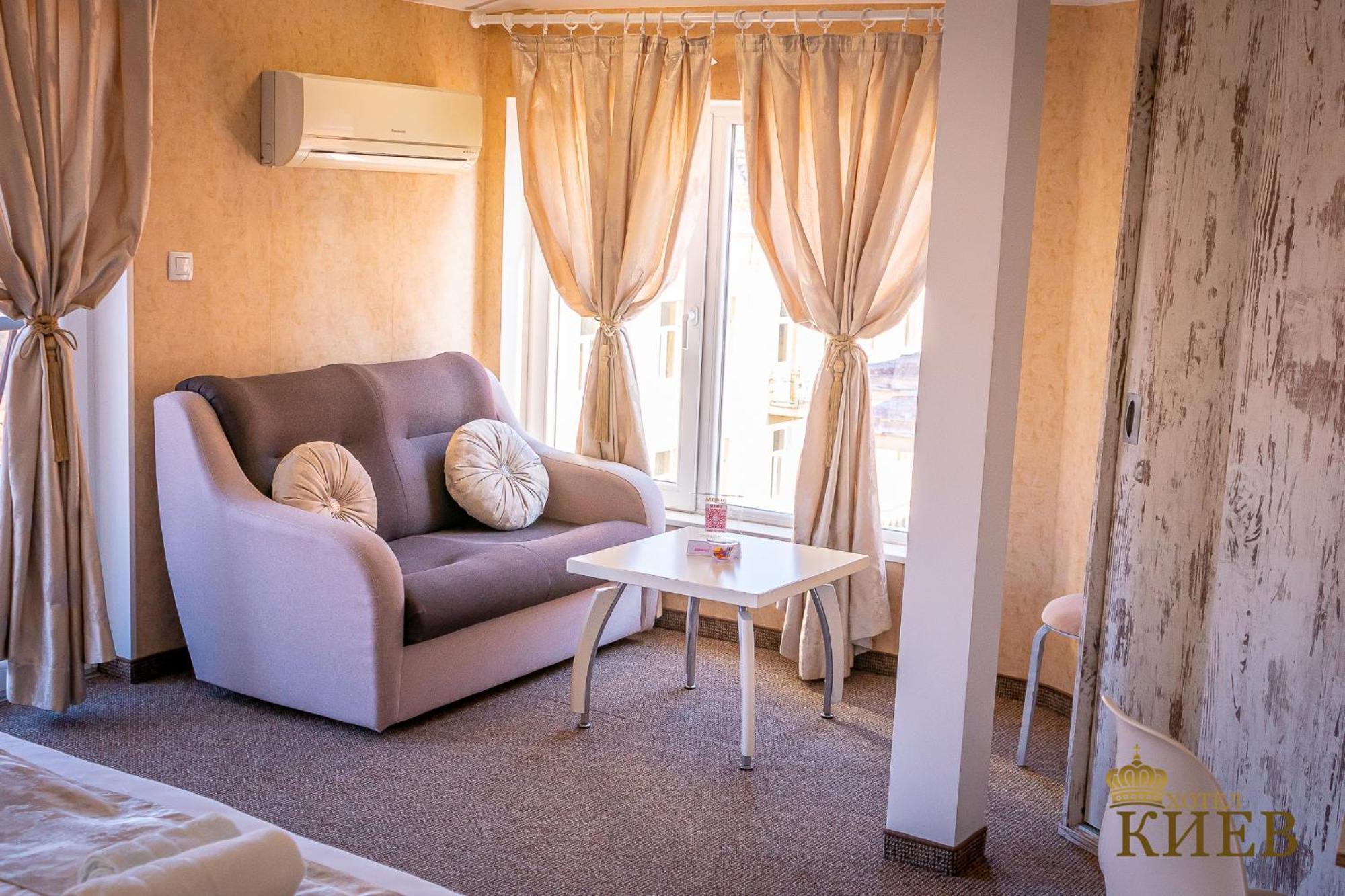 Hotel Kiev Veliko Tarnovo Exterior photo